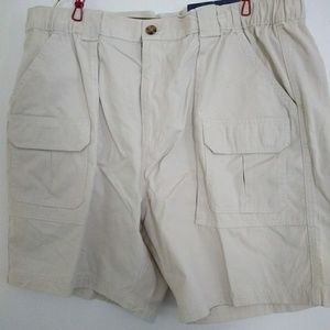 NWT MENS CROFT/&BARROW SIDE ELASTIC CARGO RELAXED 7/" INSEAM SHORTS GRAY SIZE 42